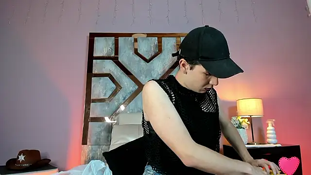 Electra Gosselin online show from March 2026 12:28:01 AM