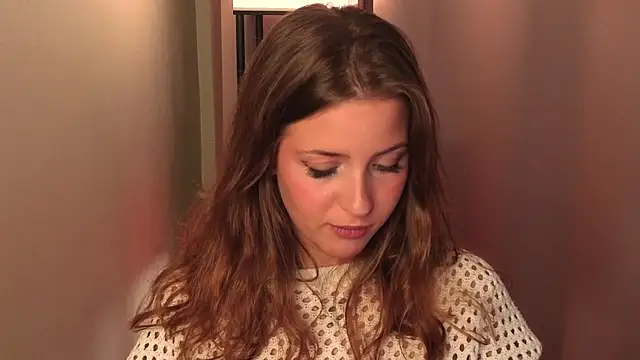 LoveSeekins online show from December 2025 07:31:01 PM