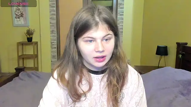 Snapshot of Lilly_Jess chatting on November 2025 07:35:02 PM Lilly Jess online show from November 2025 07:35:02 PM