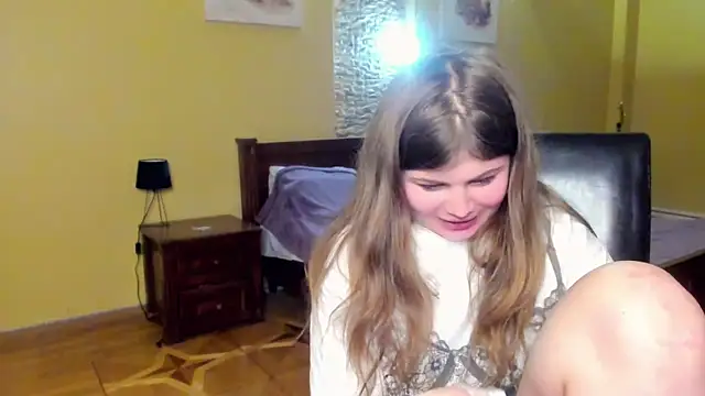 Snapshot of Lilly_Jess chatting on November 2025 08:41:02 PM Lilly Jess online show from November 2025 08:41:02 PM