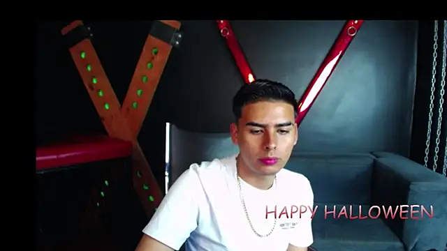 Matthewlodge online show from November 2025 01:12:02 PM