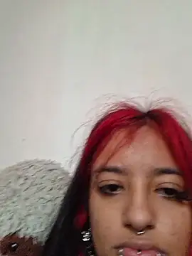 carolinerue online show from January 2026 06:13:02 PM