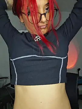 carolinerue online show from July 2026 12:49:01 AM