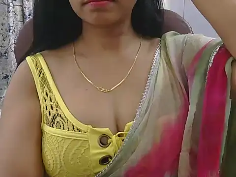 MISS SOMIYA online show from March 2026 07:20:02 PM