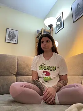 Brutecia2002 online show from March 2026 10:54:02 AM