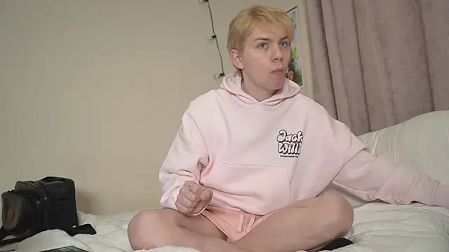 scottishtwink01 online show from December 2025 12:06:01 AM