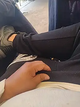 Snapshot of Santiagoqro85 chatting on December 2025 06:05:01 PM Santiagoqro85 online show from December 2025 06:05:01 PM