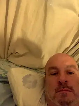 Snapshot of tuplaceroll chatting on September 2025 08:30:01 PM tuplaceroll online show from September 2025 08:30:01 PM