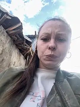 Jessie Queen 1 online show from October 2025 10:22:02 AM