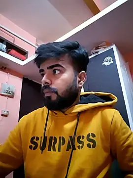 soniriyaa010101 online show from January 2026 01:00:02 AM