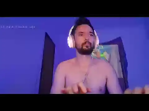 Snapshot of Arthur_Rj_21 chatting on October 2025 09:35:01 PM Arthur Rj 21 online show from October 2025 09:35:01 PM