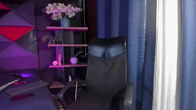 matti de lucaa online show from September 2025 05:40:01 PM