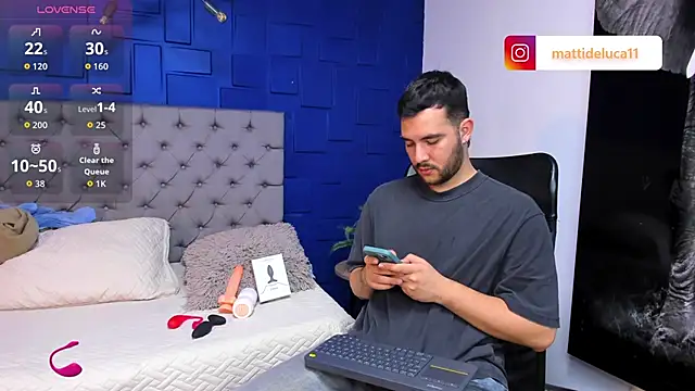 matti de lucaa online show from October 2025 03:47:02 PM