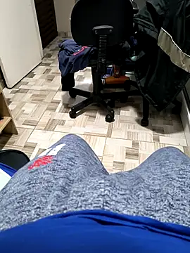 Enriquee147 online show from October 2025 01:01:02 PM