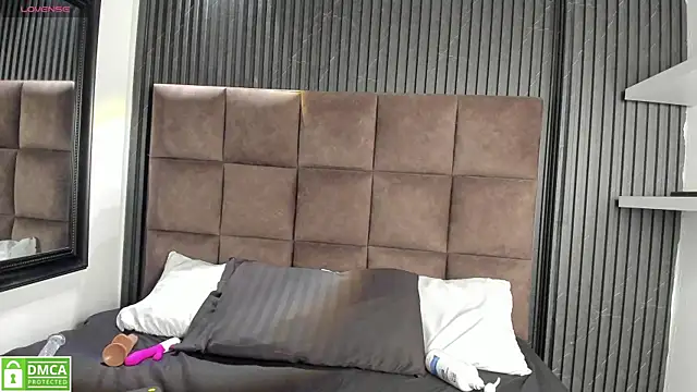 Sussy Vixen online show from January 2026 04:26:02 AM