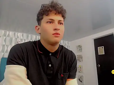 Snapshot of Axel_savage chatting on September 2025 12:39:01 PM Axel savage online show from September 2025 12:39:01 PM