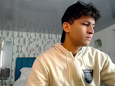 Snapshot of Axel_savage chatting on September 2025 12:07:01 PM Axel savage online show from September 2025 12:07:01 PM