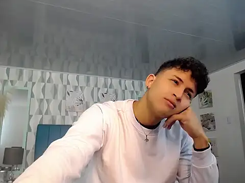 Snapshot of Axel_savage chatting on October 2025 12:02:01 PM Axel savage online show from October 2025 12:02:01 PM