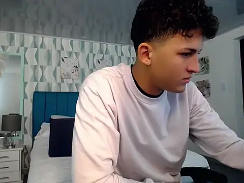 Snapshot of Axel_savage chatting on October 2025 12:14:02 PM Axel savage online show from October 2025 12:14:02 PM