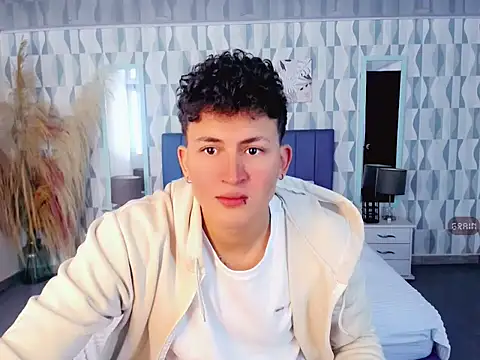 Snapshot of Axel_savage chatting on October 2025 12:04:01 PM Axel savage online show from October 2025 12:04:01 PM