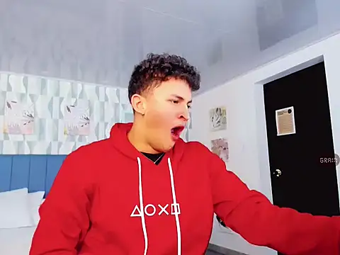 Snapshot of Axel_savage chatting on October 2025 12:06:01 PM Axel savage online show from October 2025 12:06:01 PM