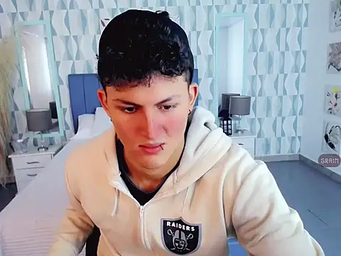 Snapshot of Axel_savage chatting on October 2025 02:54:01 PM Axel savage online show from October 2025 02:54:01 PM