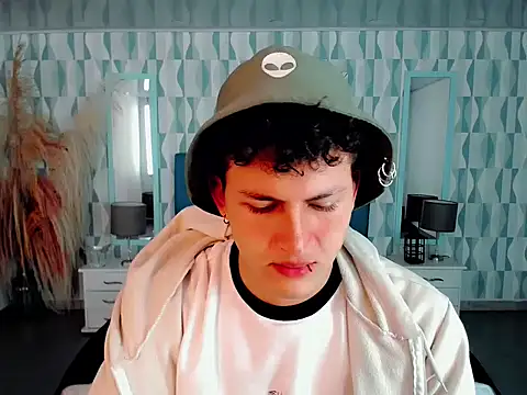 Snapshot of Axel_savage chatting on October 2025 12:06:01 PM Axel savage online show from October 2025 12:06:01 PM