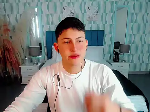 Snapshot of Axel_savage chatting on November 2025 02:21:01 AM Axel savage online show from November 2025 02:21:01 AM