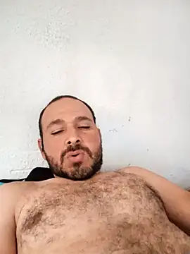 Snapshot of javi-tunene chatting on September 2025 05:27:02 PM javi-tunene online show from September 2025 05:27:02 PM