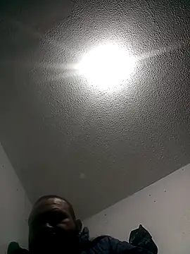 Snapshot of javi-tunene chatting on October 2025 01:50:02 AM javi-tunene online show from October 2025 01:50:02 AM