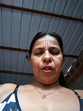 Lucerito-Hot online show from November 2025 11:42:01 AM