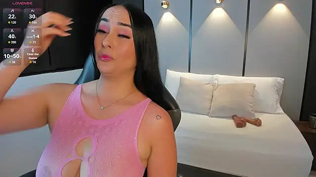 Snapshot of ashly_moonn chatting on December 2025 12:21:02 PM ashly moonn online show from December 2025 12:21:02 PM