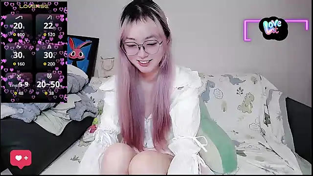 Snapshot of baby-yaya20 chatting on October 2025 09:11:01 PM baby-yaya20 online show from October 2025 09:11:01 PM