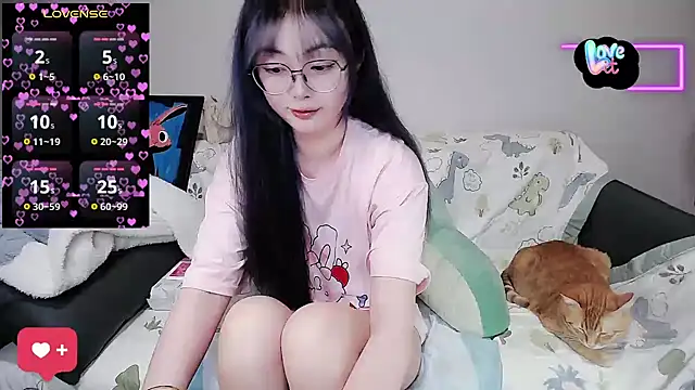 Snapshot of baby-yaya20 chatting on October 2025 11:44:02 AM baby-yaya20 online show from October 2025 11:44:02 AM