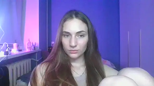 Zulenaa online show from July 2026 06:56:01 PM
