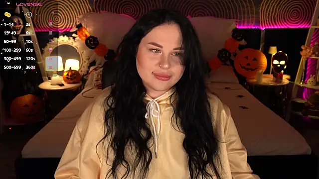 SerahMirabeli online show from November 2025 08:11:02 PM