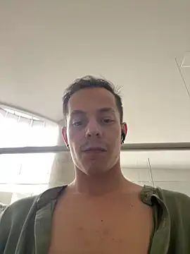 Snapshot of dimitryivanovv chatting on October 2025 04:50:01 PM dimitryivanovv online show from October 2025 04:50:01 PM