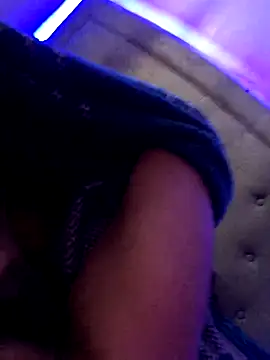 Snapshot of Cartyiii chatting on September 2025 04:30:01 PM Cartyiii online show from September 2025 04:30:01 PM