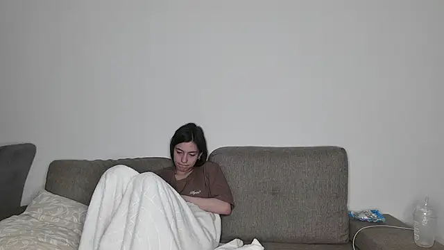 Sugarpeaach online show from November 2025 07:03:02 PM