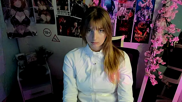 Snapshot of NeyliDream chatting on November 2025 01:24:02 PM NeyliDream online show from November 2025 01:24:02 PM