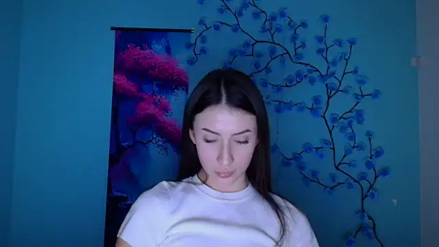 AlisaBubbles online show from December 2025 12:58:01 PM