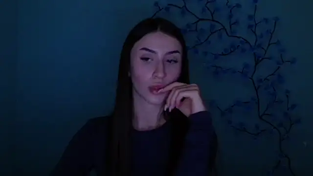 AlisaBubbles online show from December 2025 12:46:02 PM