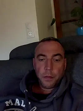 Snapshot of Marronglace1 chatting on October 2025 06:03:01 AM Marronglace1 online show from October 2025 06:03:01 AM