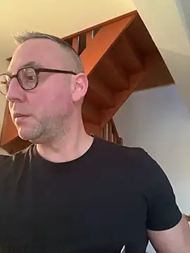 Snapshot of Marronglace1 chatting on December 2025 03:40:02 PM Marronglace1 online show from December 2025 03:40:02 PM