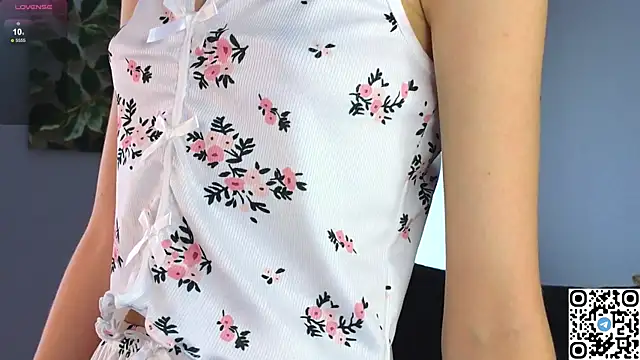 Succubelle online show from October 2025 06:03:01 AM