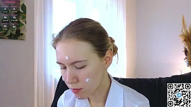 Succubelle online show from October 2025 06:03:02 AM