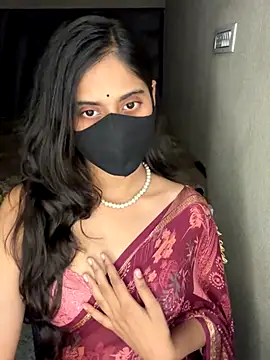 Snapshot of Tanya-mittal chatting on October 2025 06:07:01 PM Tanya-mittal online show from October 2025 06:07:01 PM