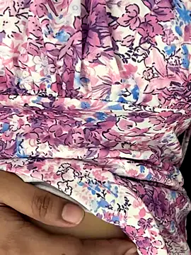 Snapshot of Tanya-mittal chatting on October 2025 03:40:02 AM Tanya-mittal online show from October 2025 03:40:02 AM