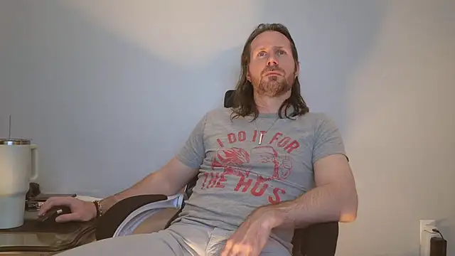 AlbinoAdonis online show from April 2026 02:51:02 AM