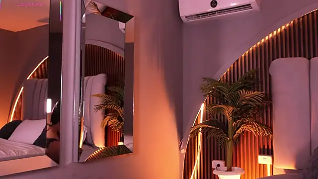 Isabellax21 online show from March 2026 04:50:01 AM